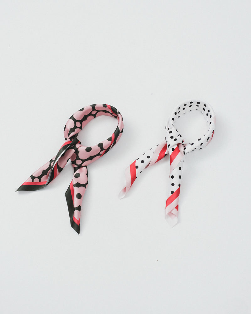 Dear Jodie Scarf in White Black Polka