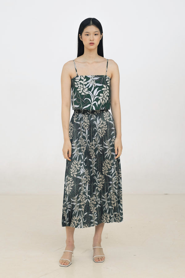 Alina Pleated Skirt in Anthurium