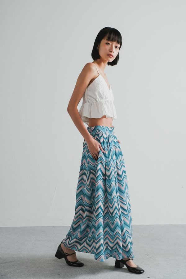 Bonito Midi Skirt in Moon