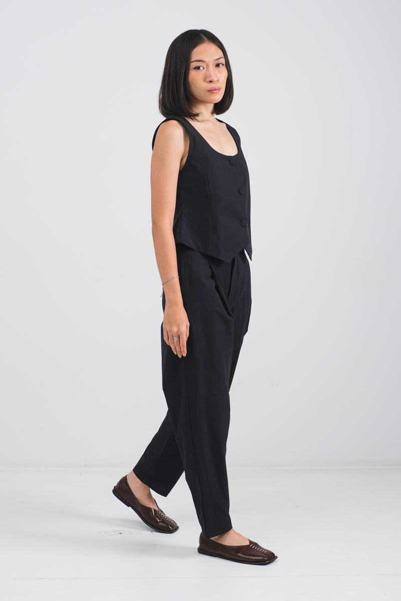 Nora Vest Top in Black