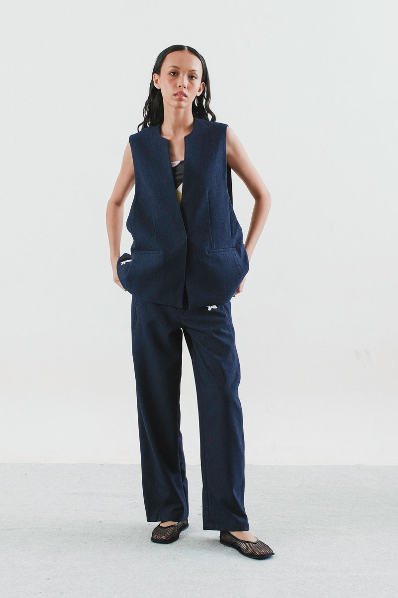 Obscura Vest
