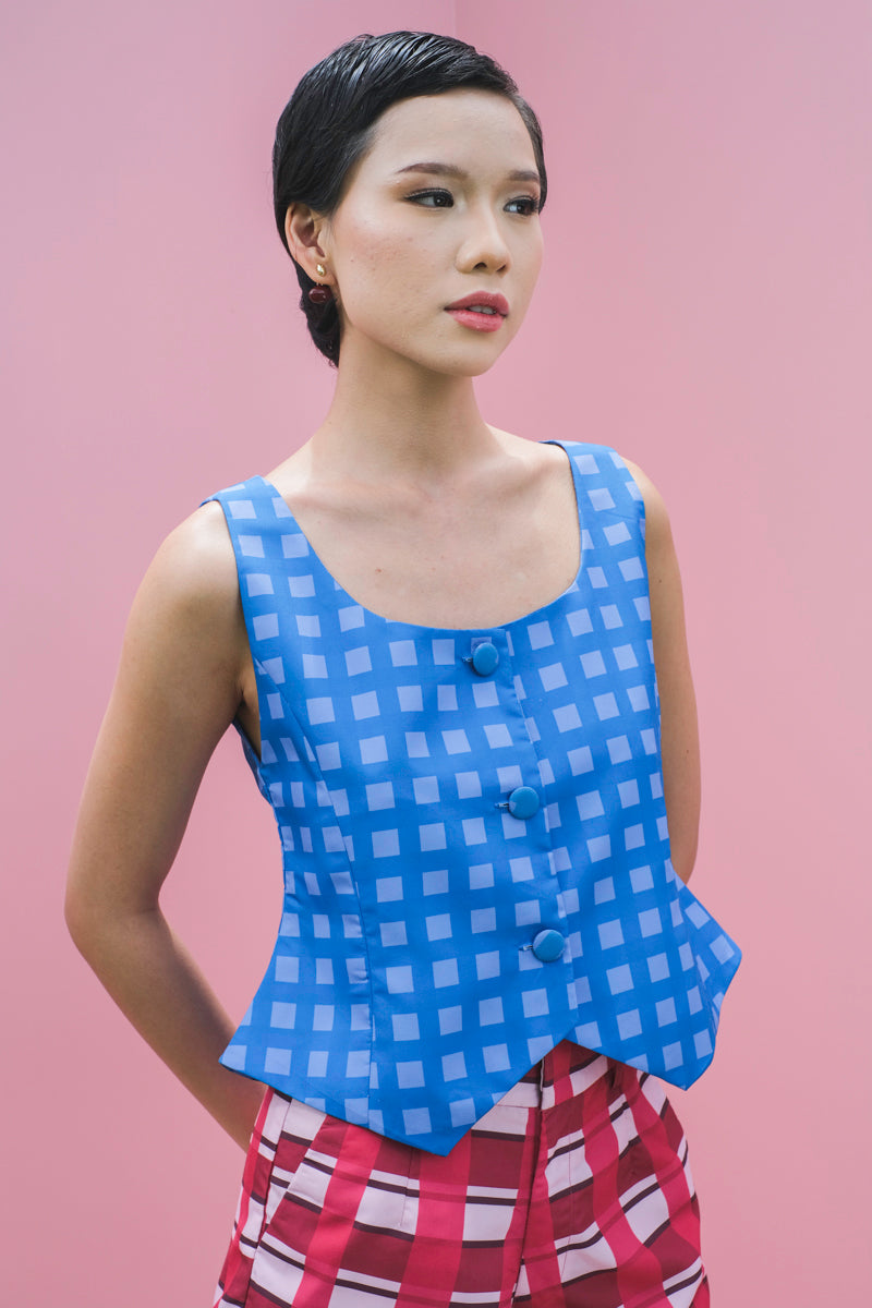 Nora Vest Top in Joy Blue