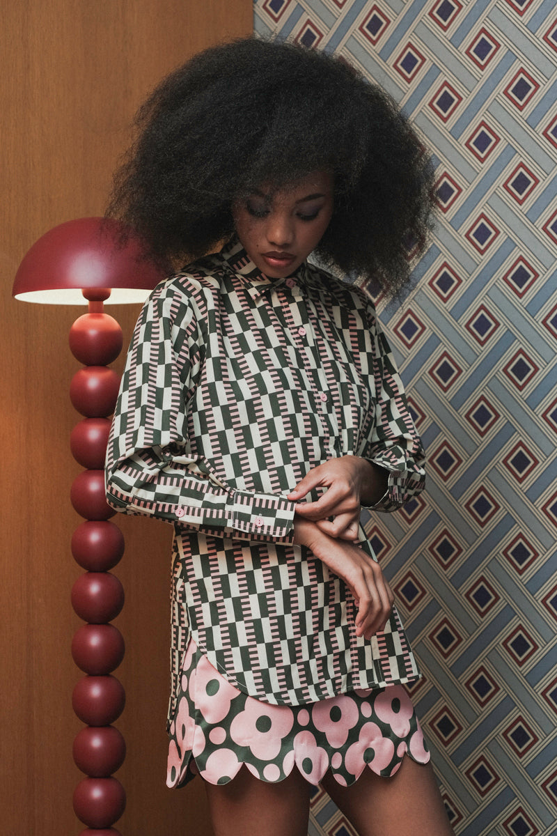 Manhattan in Pink Pine