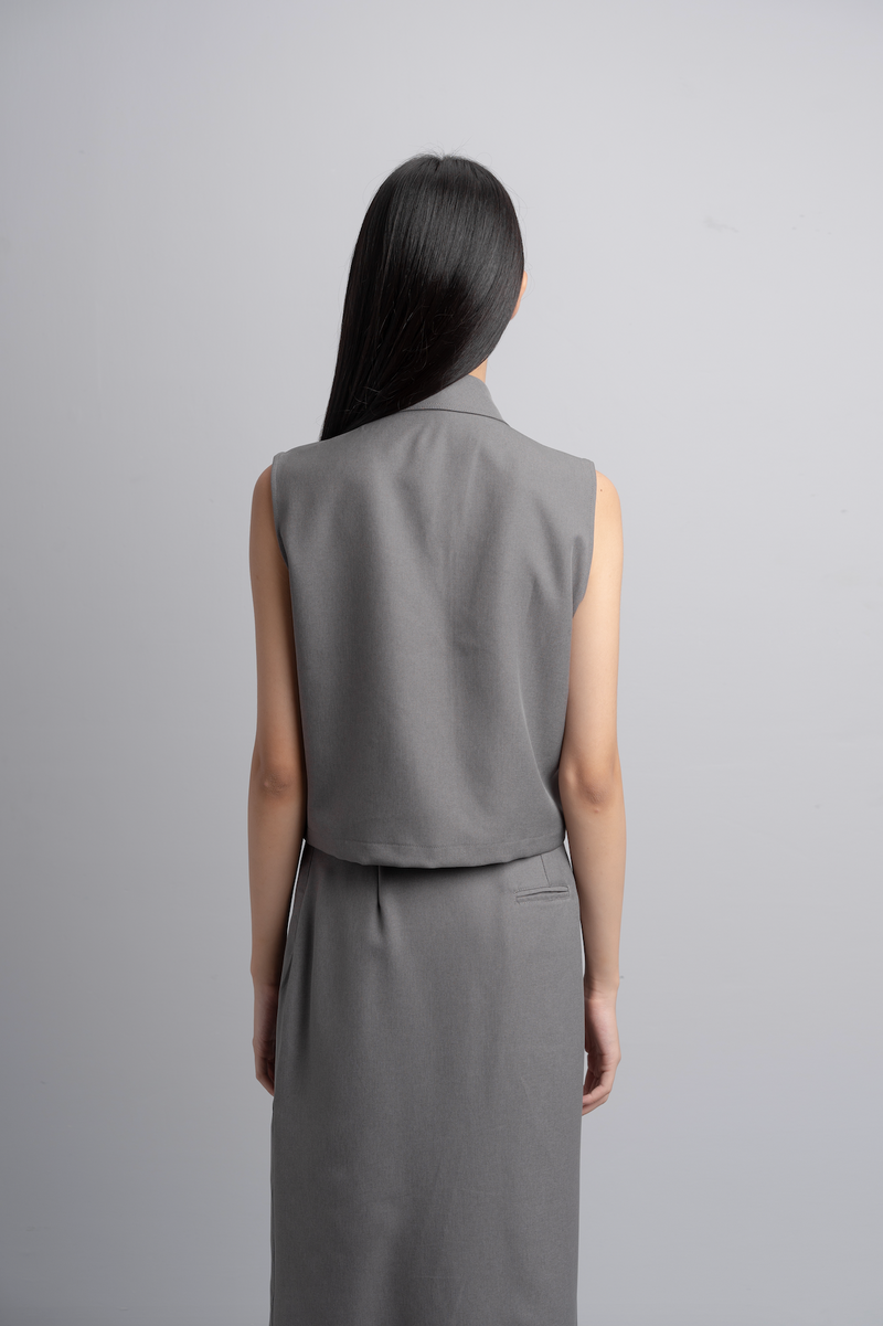 Kleia Boxy Shirt in Charcoal