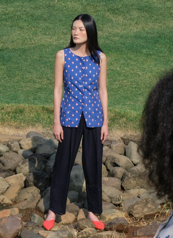 Nurmi Top in Navy Spades