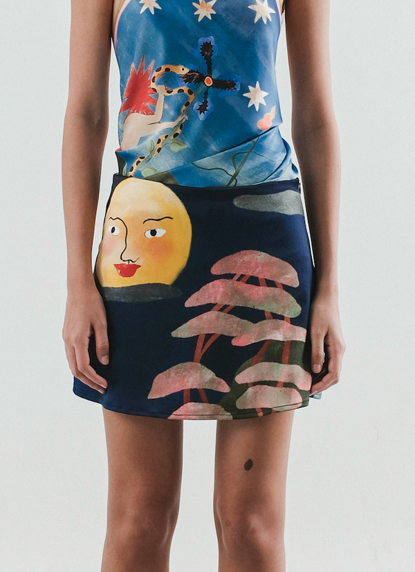 Luna skort in Moonlight