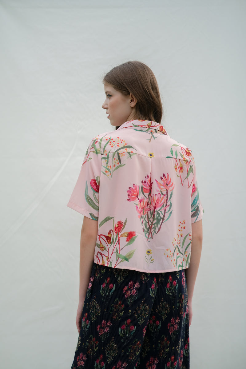 Kara Knotted Shirt in Peony