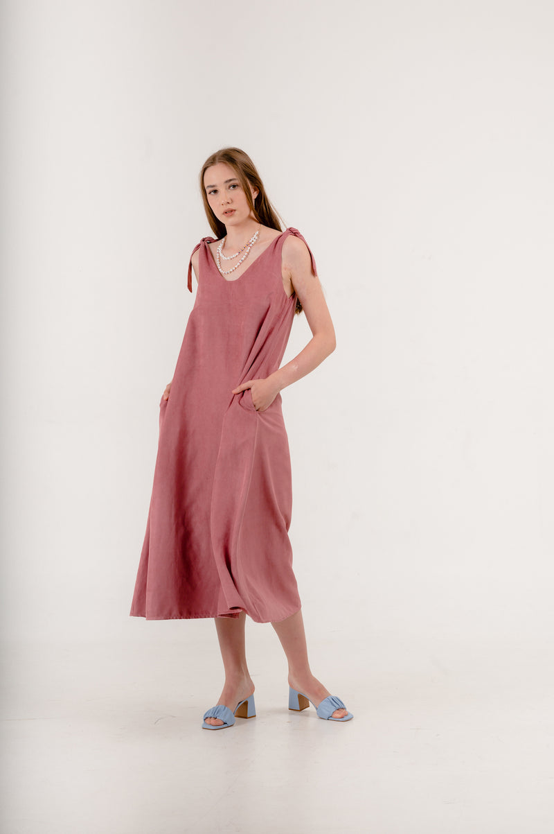 Nesia Dress in Rosewood